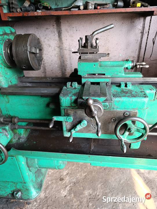 Tokarka do metalu starodawna CTR 654N obrabiarka Produkcja Kielce