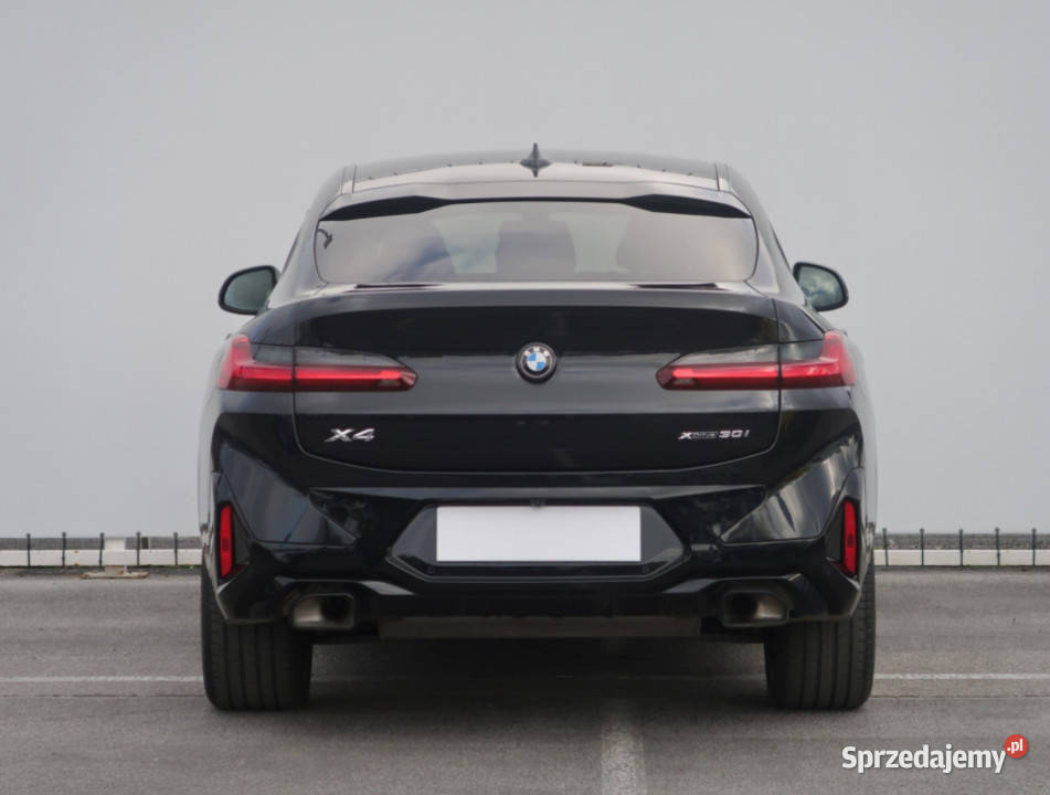 BMW X4 xDrive30i łopatki zmiany biegów