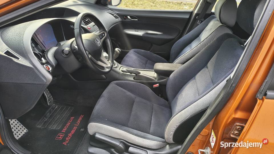 Honda Civic VIII UFO 14 benzyna 2008r z Niemiec nieuszkodzony Civic Honda sprzedam