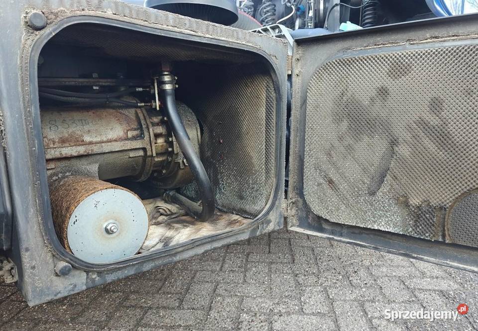 Ciagnik siodlowy z kompressorem sprezarka Welgro Warszawa