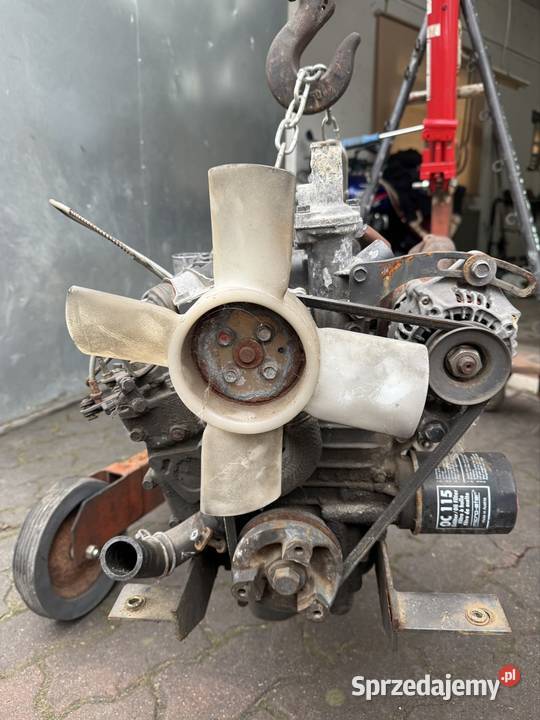 silnik Kubota 3 cylindry diesel 18 Kubota Jasło