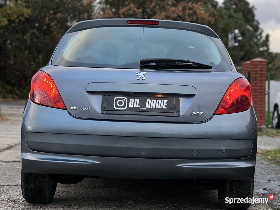 Peugeot 207 benzyna mały przebieg 2008 benzyna Bielsko-Biała