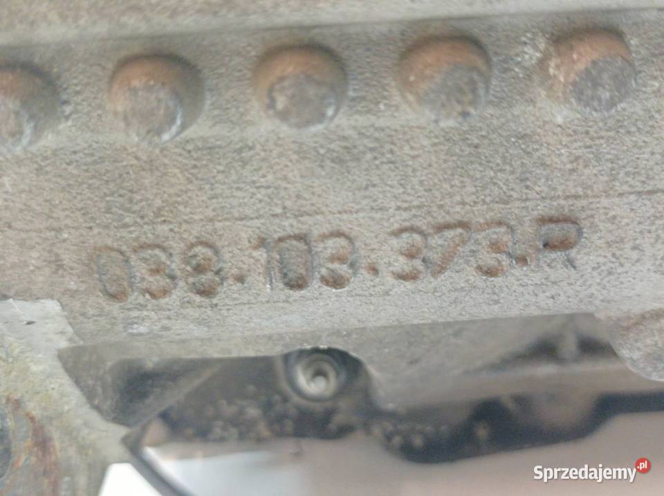 GŁOWICA KOMPLETNA 038103373R 19 TDI VW