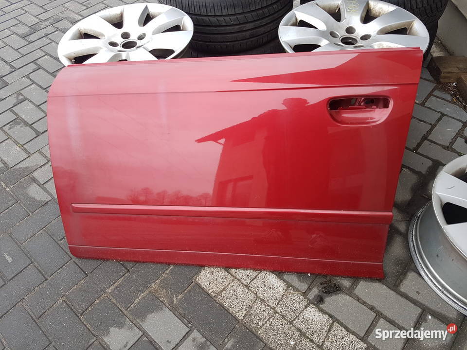 AUDI A4 B7 DRZWI PRAWE PRZOD POSZYCIE PRAWE Karoseria wielkopolskie