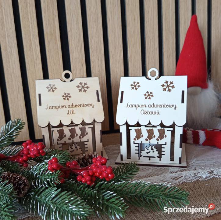 Lampion adwentowy z imieniem kominek beżowy