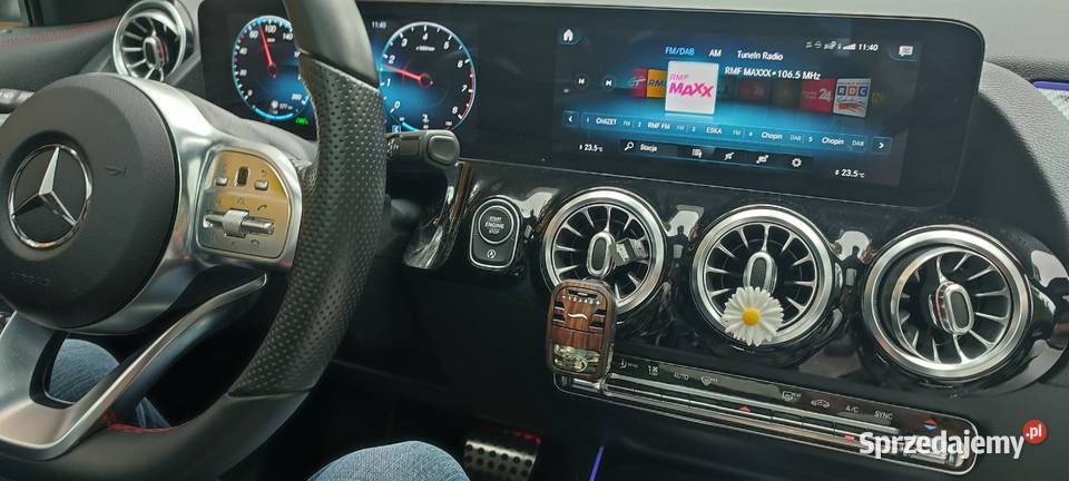 Sprzedam Mercedes GLA maksymalne wyposażenie AMG mazowieckie Kozienice