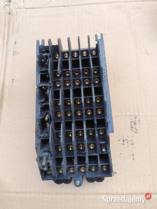 Mercedes W124 bezpieczniki skrzynka Skarżysko-Kamienna sprzedam