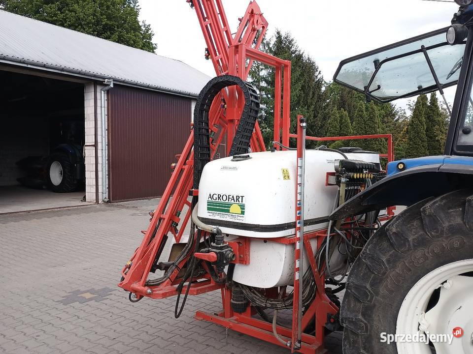 Opryskiwacz zawieszany 1200 L 15m komputer Łuków sprzedam