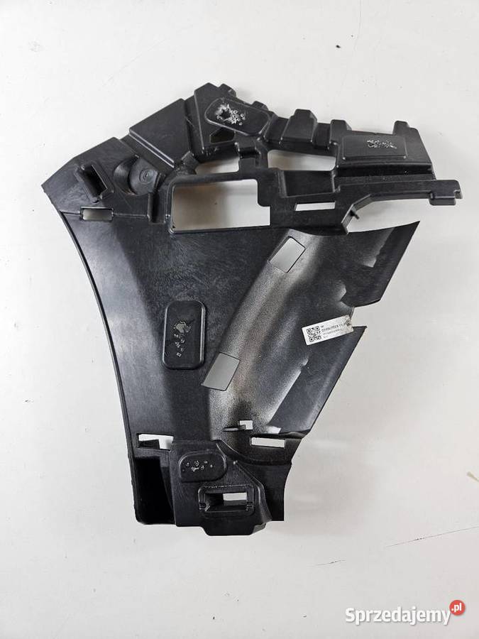 RENAULT MEGANE IV 4 LIFT ŚLIZG PRAWY ZDERZAKA