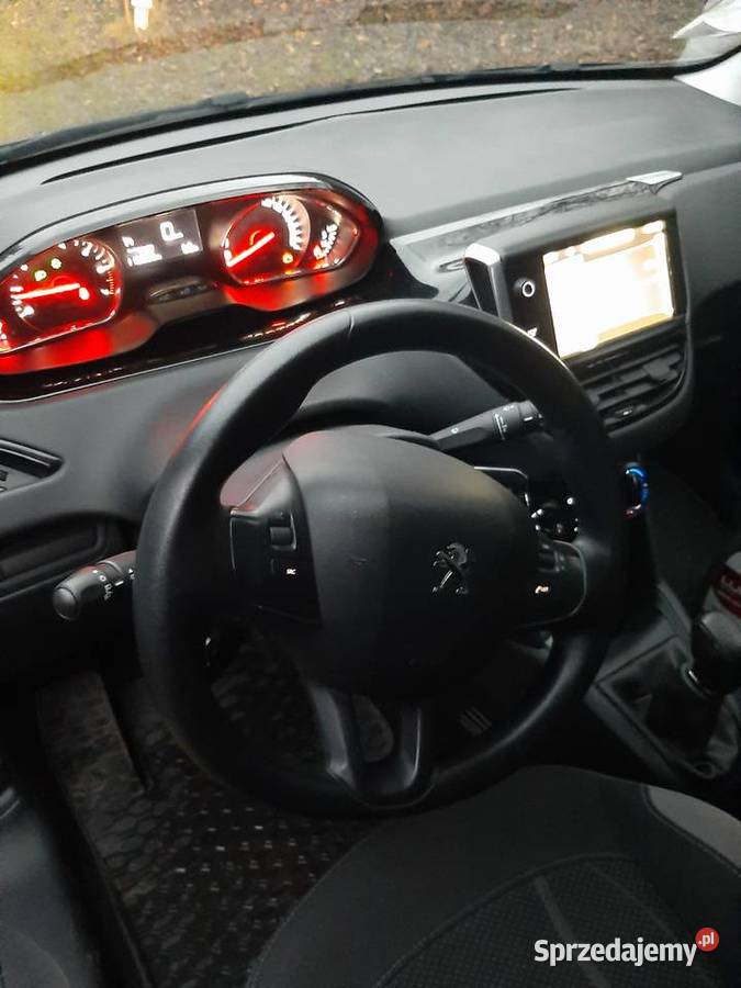 PEUGEOT 208 10 2013r bezwypadkowy Węgrów