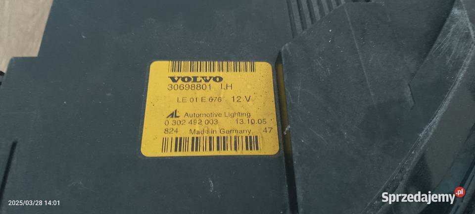 Lampa lewa przód Volvo V50 30698801 Kościerzyna