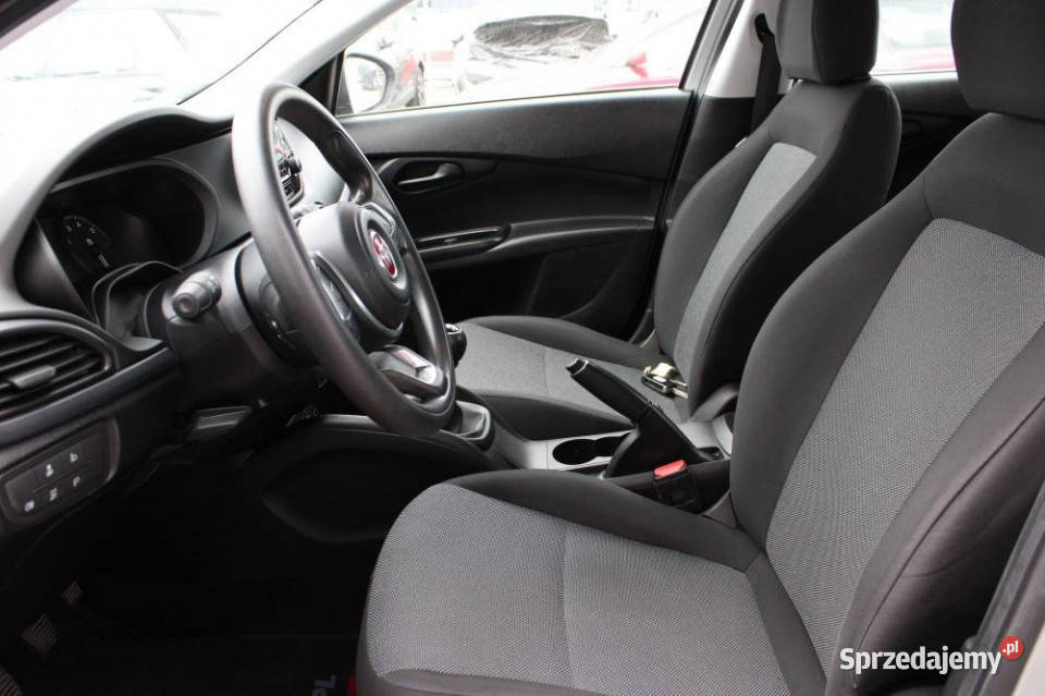 FIAT Tipo 2021r Salon USB Bluetooth FV23 Rok produkcji 2021 Gdańsk sprzedam