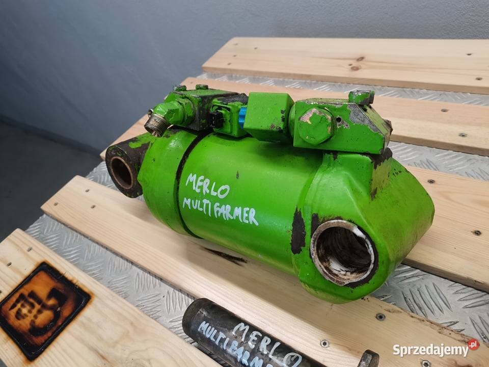 Merlo Multifarmer Tłok regulacji mostu Wilkowo