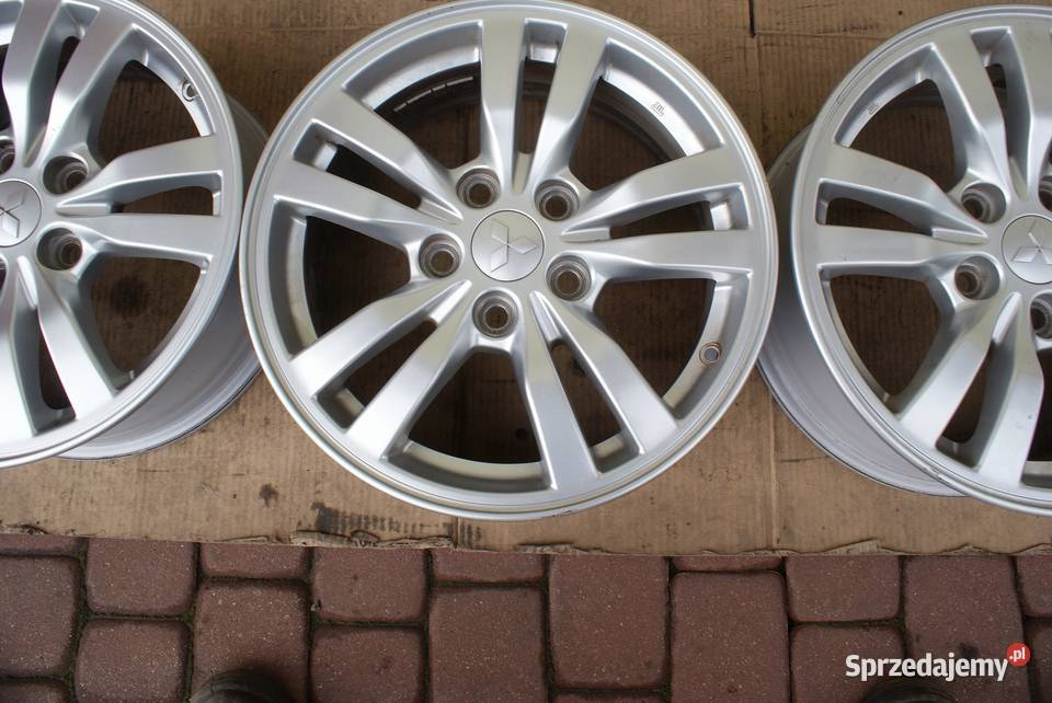 65Jx16 cal 5x114x651 ET46 Mitsubishi ASX Kia Średnica 16" Nozdrzec sprzedam
