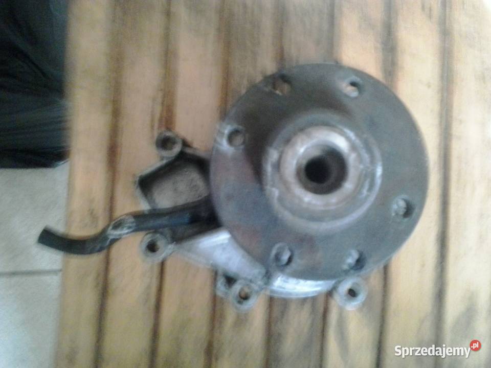 Pompa wody 208D308D kaczka mercedes OEM Tarnobrzeg sprzedam