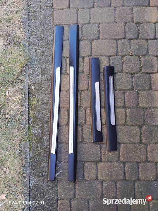 LISTWY PROGOWE KOMPLET AUDI A6 C6 KOMBI 0408 R