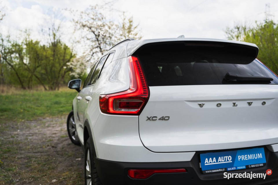 Volvo XC40 T3 światła do jazdy dziennej śląskie Katowice
