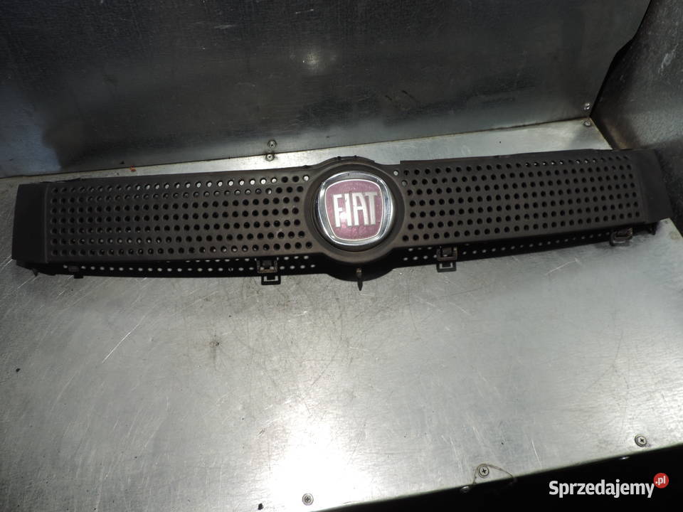 FIAT PANDA 2 ATRAPA GRILL