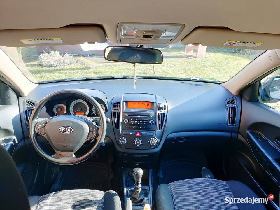 Kia Ceed ZADBANA z małym przebiegiem do sprzedam