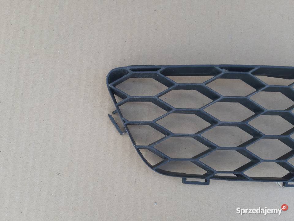 OPEL VECTRA B KRATKA ZDERZAKA ZENDER 9902 Części