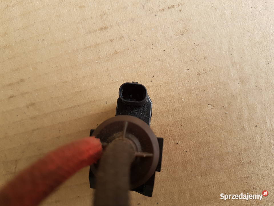 BMW 1 120 F20 f21 LIFT elektrozawór podciśnienia