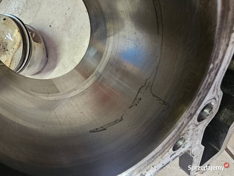 Kawasaki GPZ 500 cylinder cylindry tłok tłoki Motoryzacja Jelenia Góra sprzedam