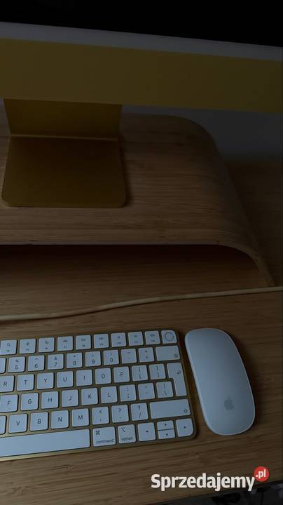 Komputer iMac 24 M1 2021 klawiatura Śrem