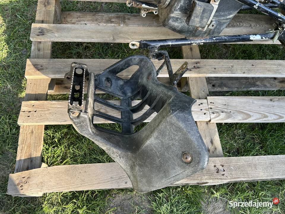SUBFRAME AIRBOX OSŁONA SUZUKI LTZ 400 Pozostałe Kielce