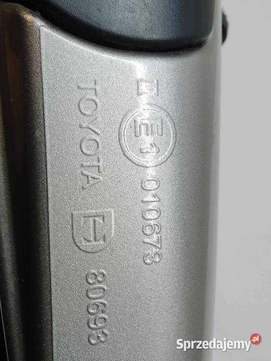 LUSTERKO LEWE 5PIN EUROPA 879400D161B0 Toyota Rok produkcji 2004 świętokrzyskie