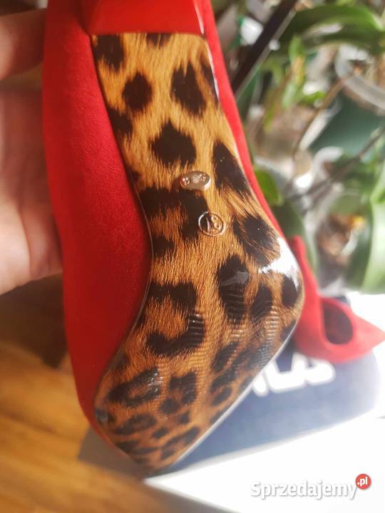 Zamszowe buty Łowicz