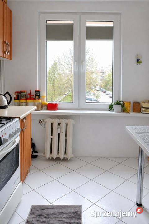 3 pokoje 49 m 1 piętro Nowy Sącz Gorzkowska małopolskie