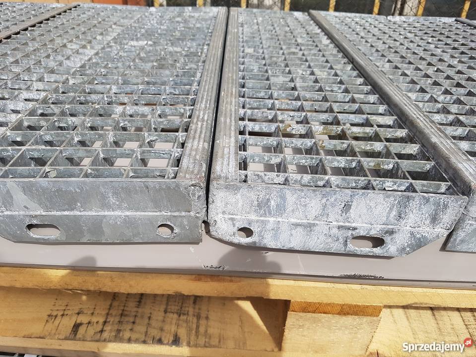 Schody metalowe 10 stopni z poręczą 90x220 wewnętrzne Dzierżoniów