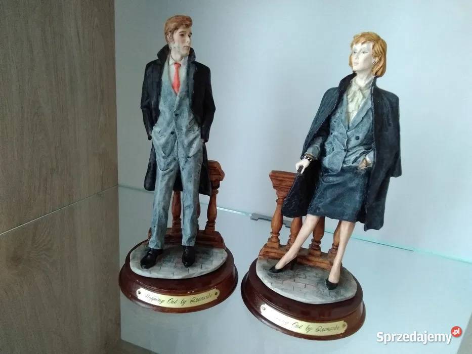 Stare Angielskie Figurki Masa Żywiczna Para