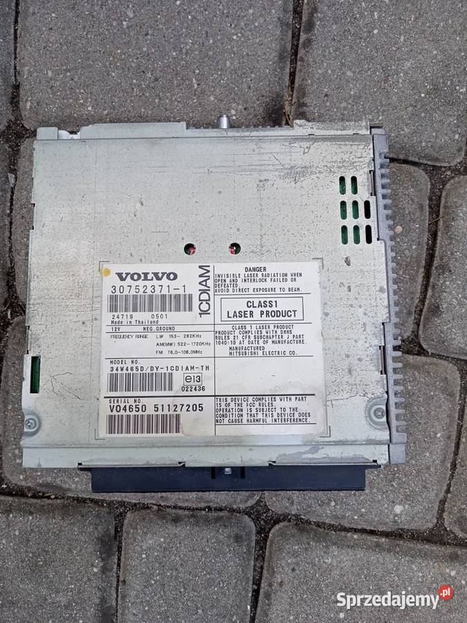 VOLVO CZYTNIK ODTWARZACZ CD 307523711 sprzedam