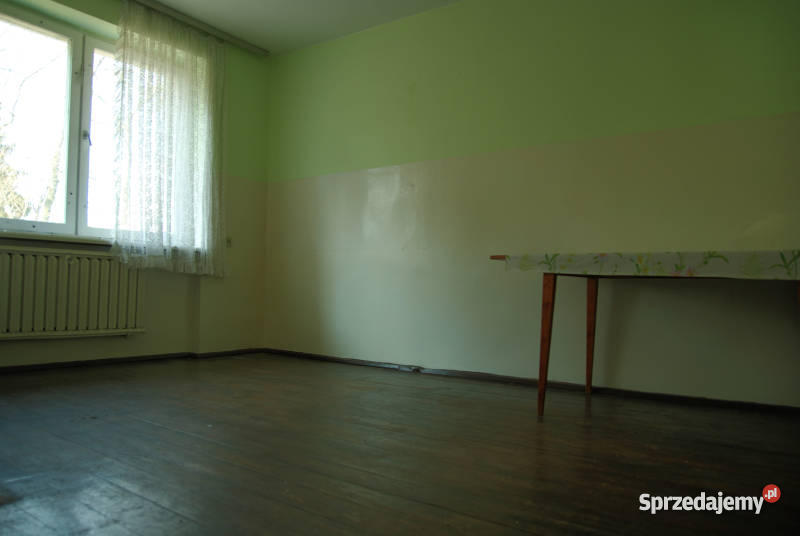 DOM LEŚNICZÓWKA 2400m2 sprzedam