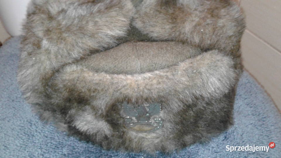 Czapka zimowa futrzana wojskowa z metalowym Militaria mazowieckie Ostrołęka