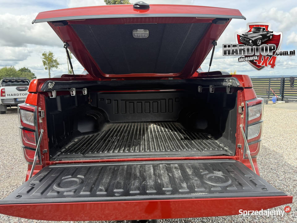 Zabudowa Isuzu Pokrywa paki fullbox Spoiler Pasłęk