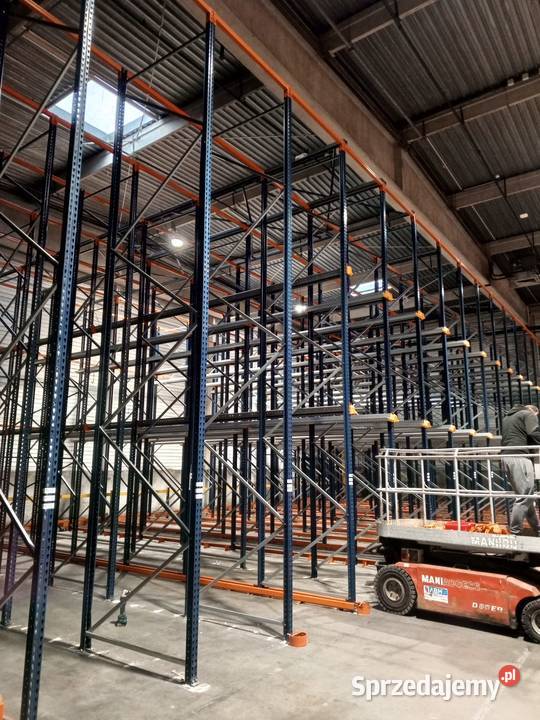 REGAŁY WJEZDNE DRIVEIN MECALUX 676 miejsc dolnośląskie Wrocław