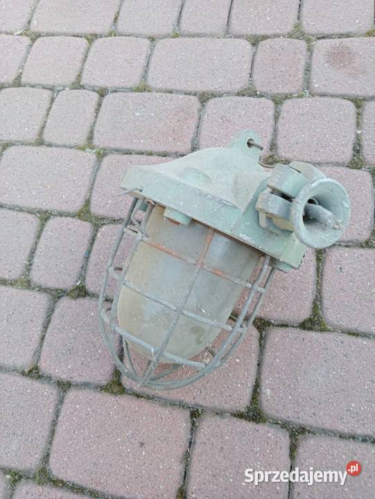 Stare lampy przemysłowe PRL Ogrodzieniec sprzedam