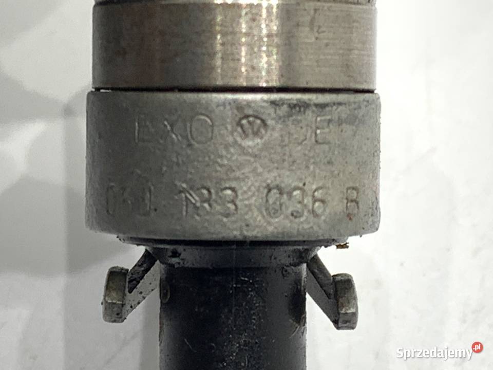 WTRYSKIWACZE KOMPLET AUDI A4 B8 0261500057 18 sprzedam