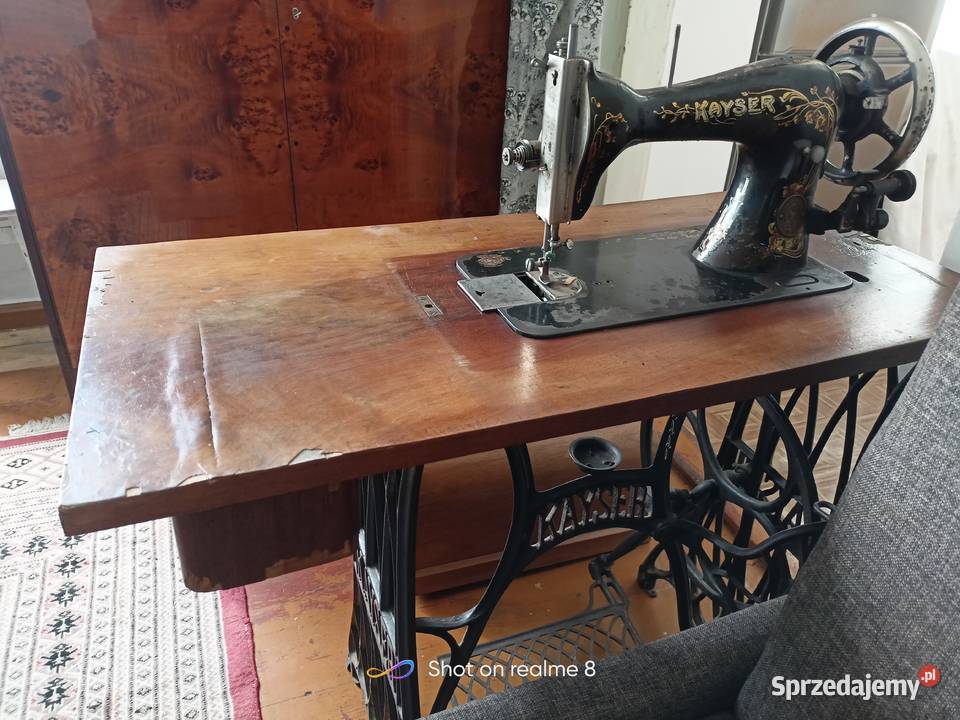 Stara maszyna do szycia kayser nogi stół
