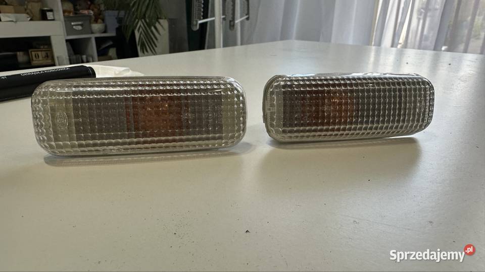 Kierunkowskazy migacz Mercedes ml w163 osobowe Radom