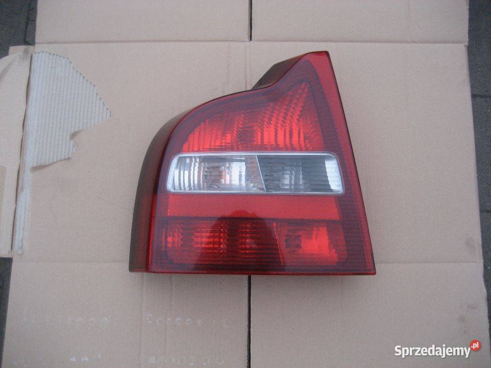 volvo s80 9803r lampa tył lewa kompletna europa Rakoniewice sprzedam