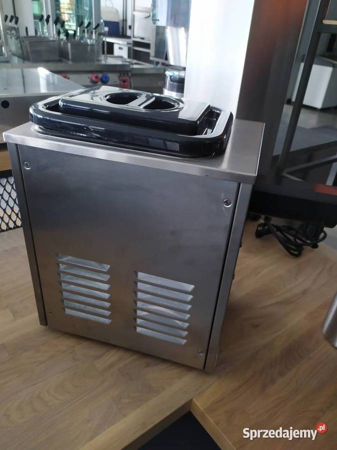 Automat do bitej śmietany STAR 2 CRM TELME Kazuń Polski