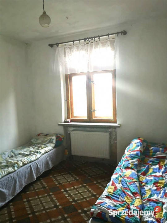 Dom z dwiema kondygnacjami do adaptacji Kłaczyna sprzedam