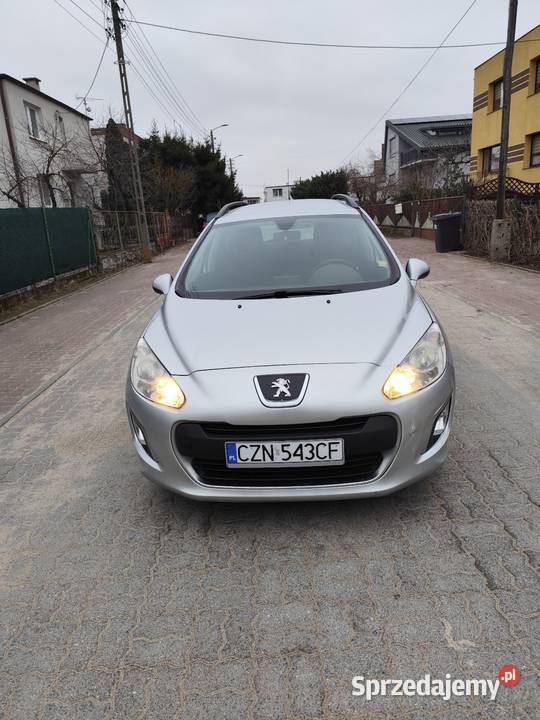 Peugeot 308 SW 16 eHDi 112 2011 ekonomiczne manualna Barcin