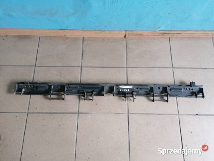 mocowanie foteli 8200398275 rząd II Renault Piotrków Trybunalski