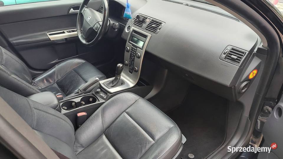 Volvo S40 II 24 LPG 140 manual zamiana lakier metallic