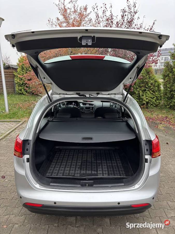 Kia Ceed 16 CRDi 2013 z polskiego salonu Wrocław sprzedam