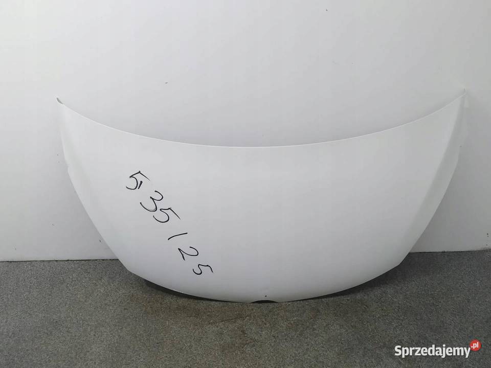 MASKA PRZÓD BIAŁA LEKKO USZKODZONA Opel Zafira Motoryzacja świętokrzyskie